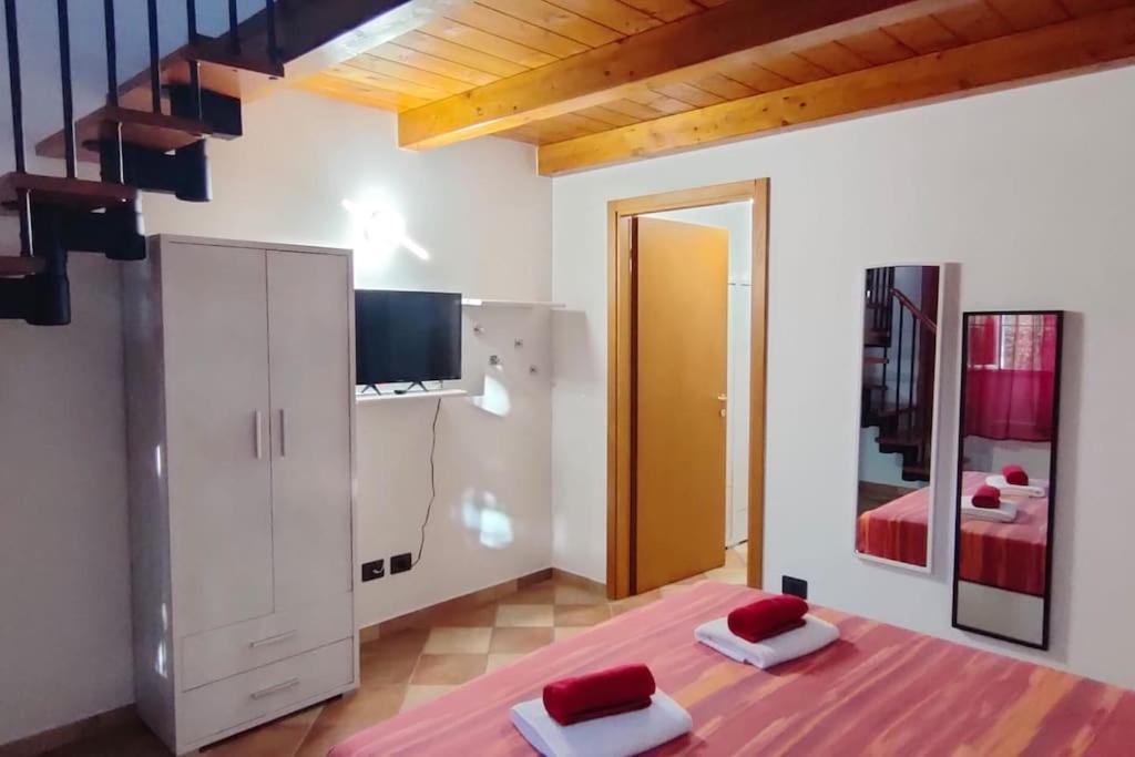 La Casa Di Trilly Apartment Виджевано Екстериор снимка